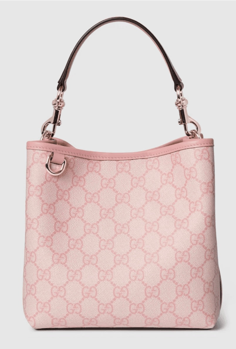 GUCCI EMBLEM SMALL BUCKET BAG