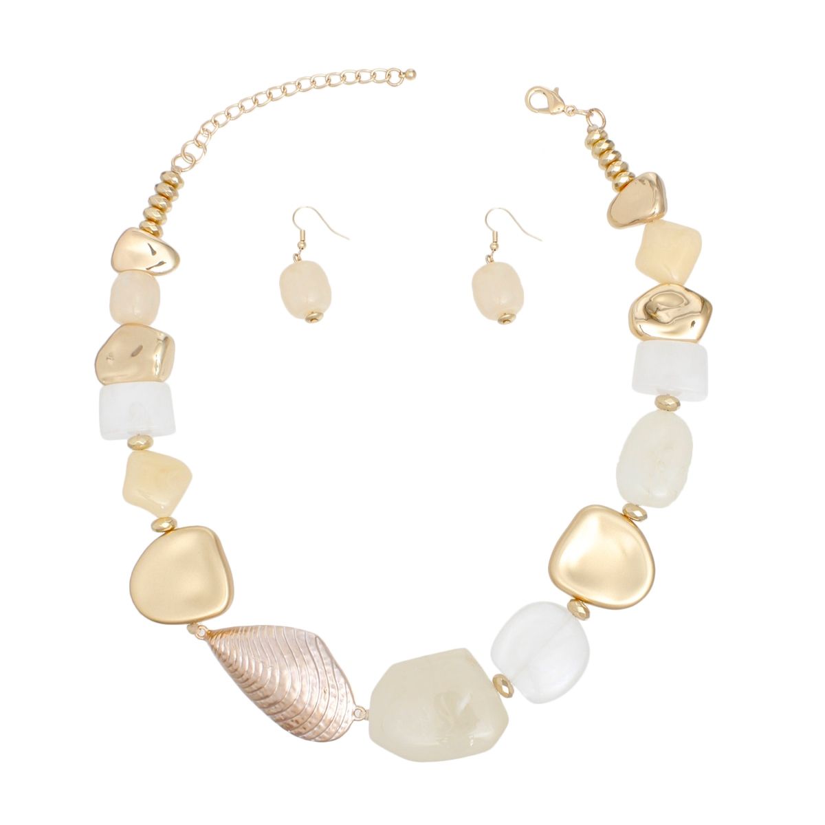 Beaded Ivory and Gold Beachy Shell Link Necklace