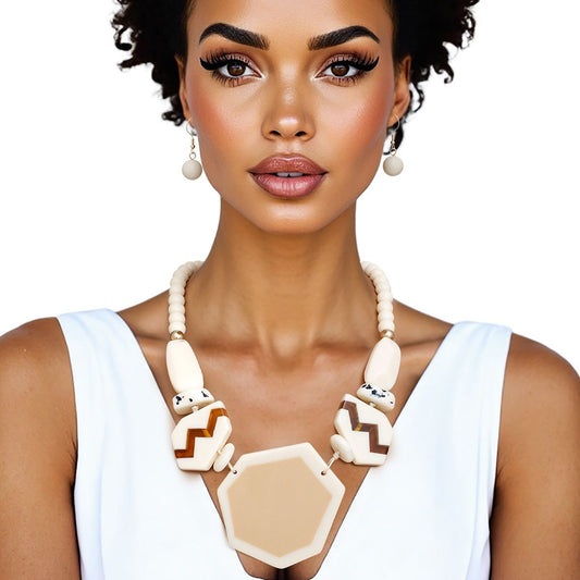 Beaded Pendant Ivory 70's Vibe Necklace for Women