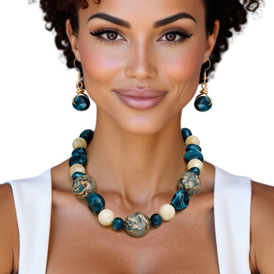 Beaded Green Dreamy Oceanic Chunky Necklace