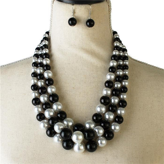3 LAYERED PEARL NECKLACE SET