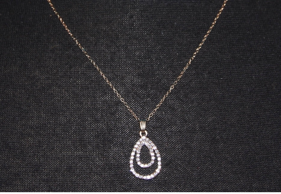 2 Teardrop necklace