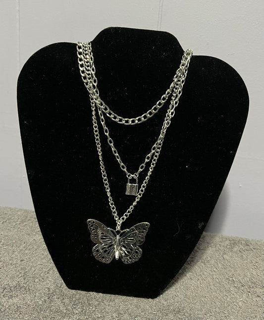 Momma Butterfly N Lock