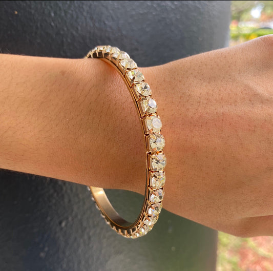 Diamond bangle