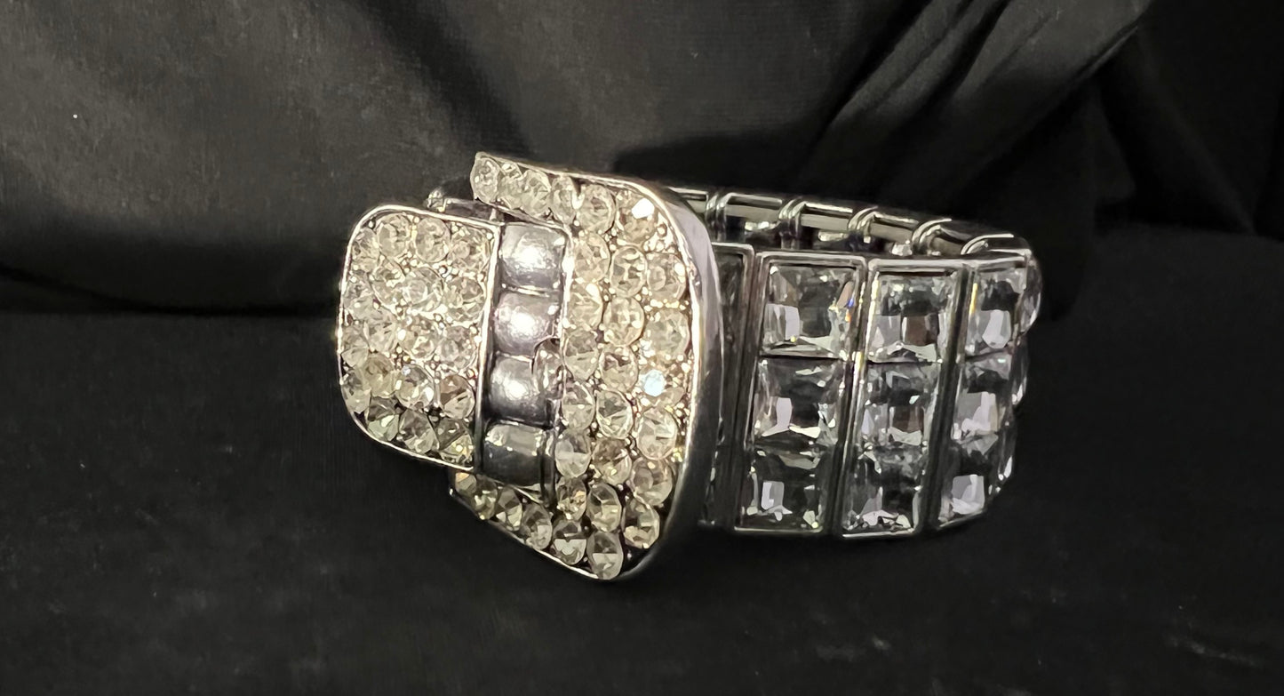 Buckle up choker and Bracelet