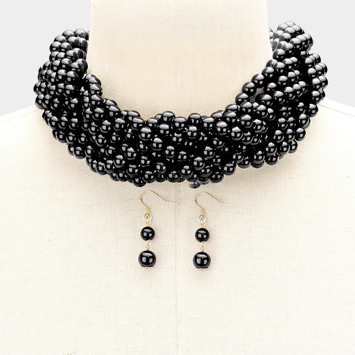 Black twisted Pearl Necklace