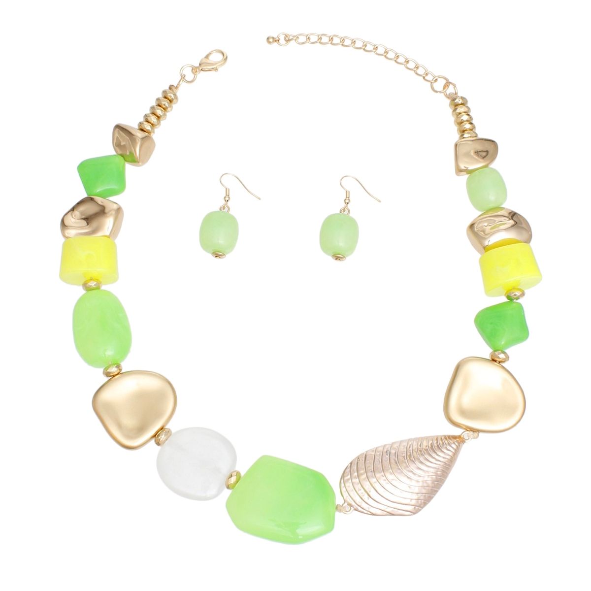 Beaded Green and Gold Beachy Shell Link Necklace