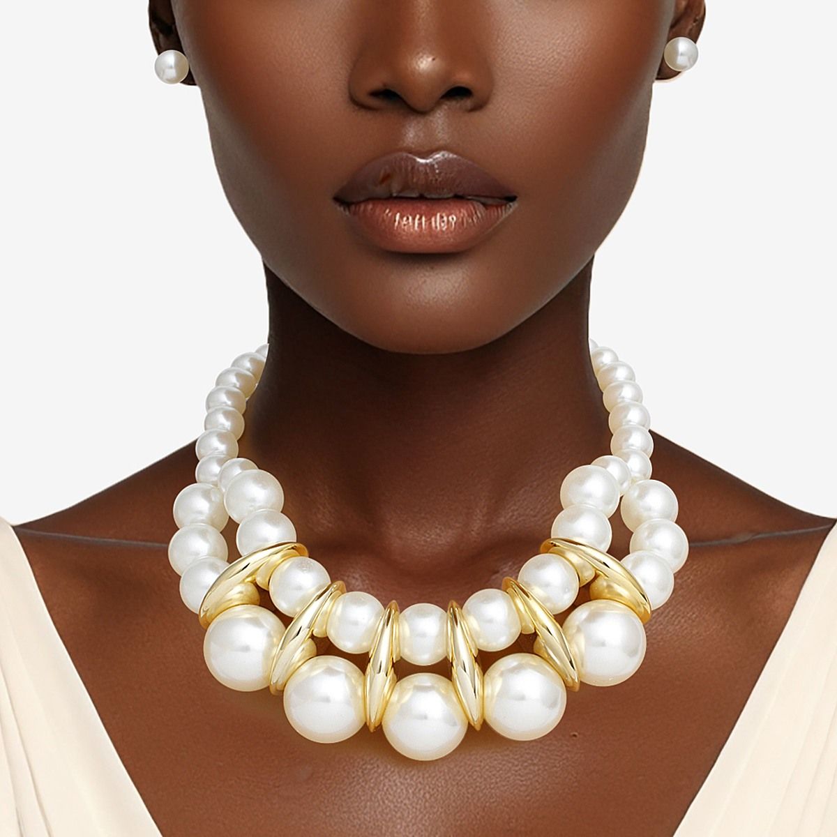 Collar Cream Pearl Vintage Graduated Stack Choker