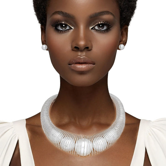 Collar Silver Spring Chain Pearl Filled Necklace