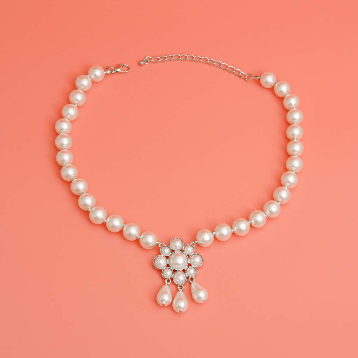 White Pearl Antique Flower Casting Necklace