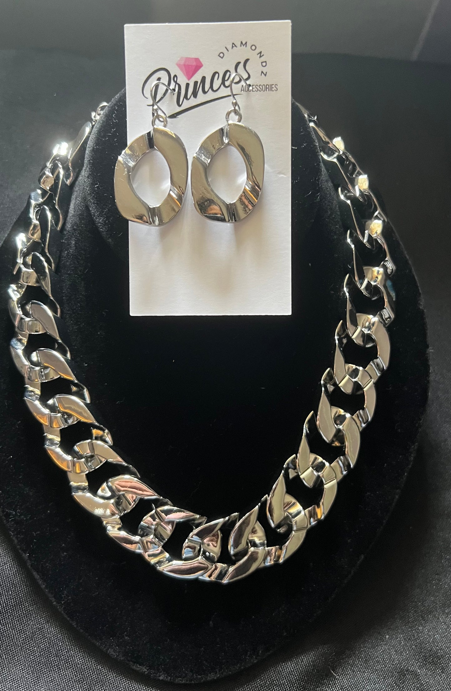 Heavy Metal Necklace set